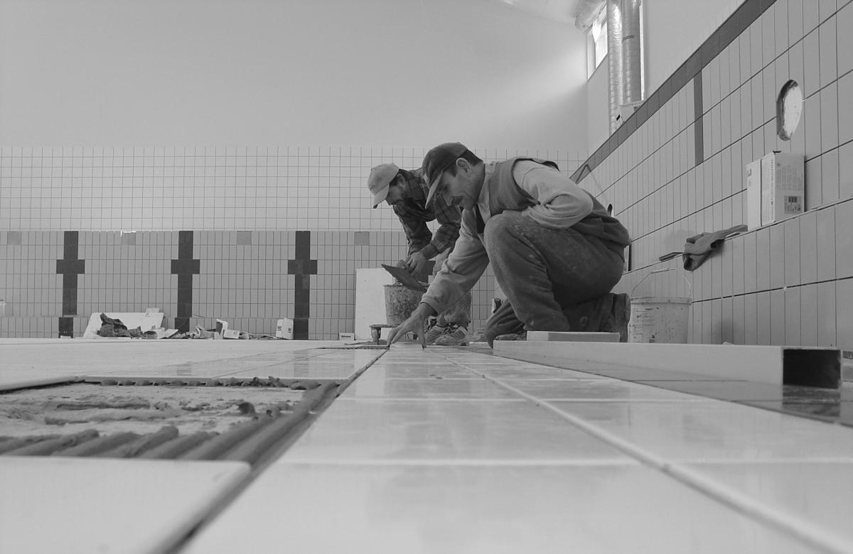 Team di idraulici al lavoro